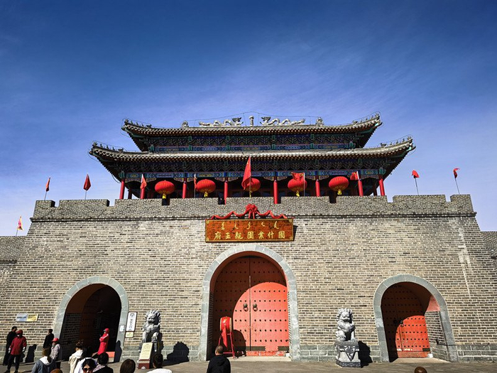 图什业图亲王府  吴澍/摄