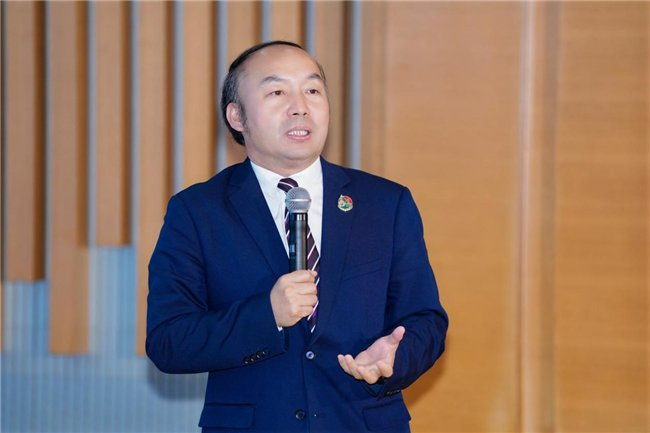 图7: 白求恩精神研究会 杨佳鑫老师