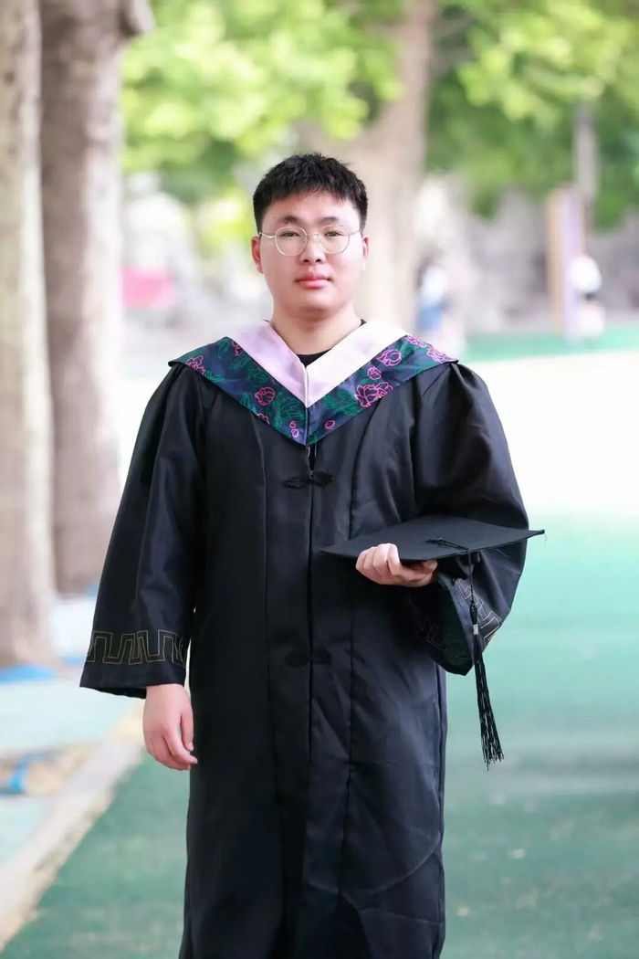 ▲大学时的王斌