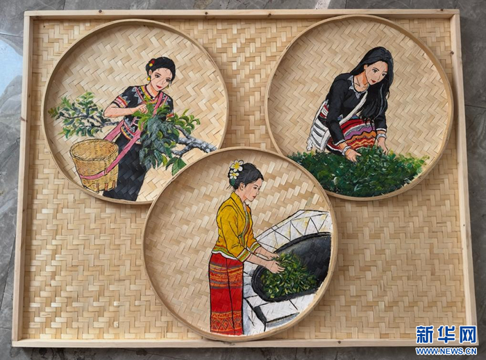 竹簸箕画上展示当地少数民族生产生活场景（资料图）。新华网发（供图）