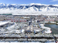 新疆巴里坤：五月票雪 小城银装素裹