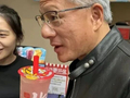 黄仁勋喝的同款蜜雪冰茶，我还是支付得起