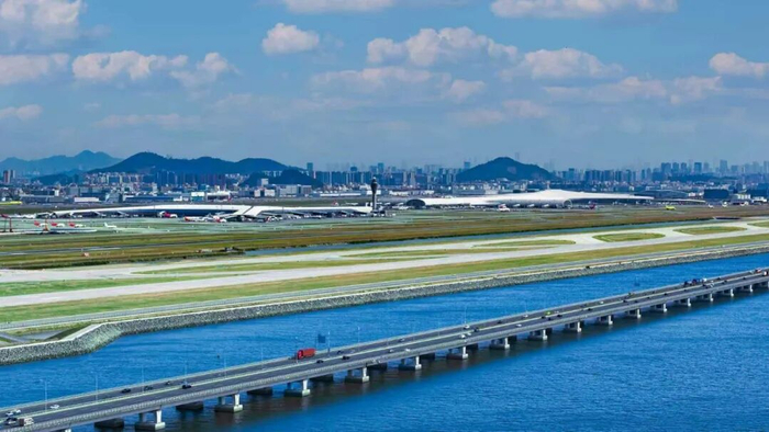 深圳机场T3航站楼、卫星厅及三跑道