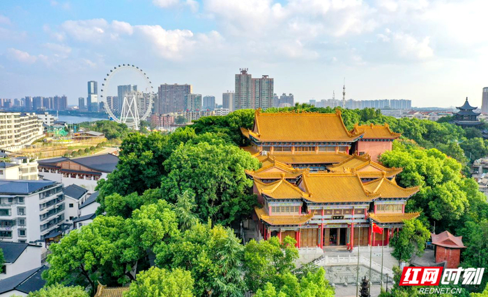 南岳第一峰景区。（摄影/李璐）