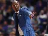 便士：NBA已经失去观赏性 NCAA有基本功&团队篮球 NBA只有三分