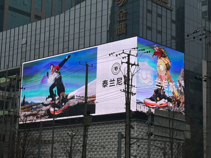 吴典/摄