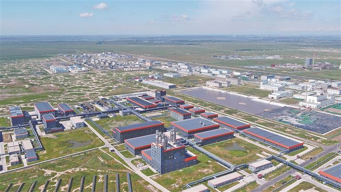 安达经开区精细化工产业园。