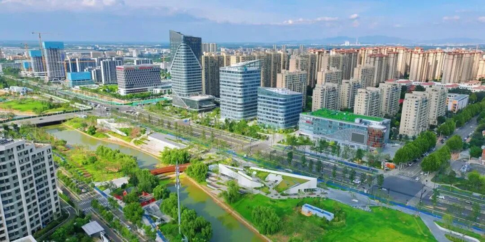     济南高新东区