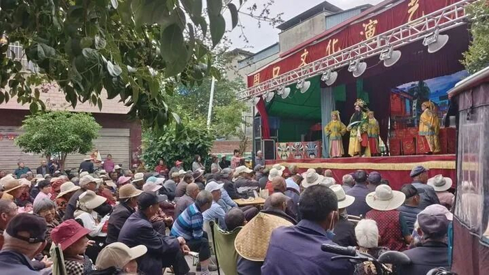 5月21日，在河南省周口市项城市王明口镇，“小满会”如期开集。刘俊涛 摄
