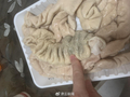 合肥山姆超市生猪大肠被指发绿有腐臭味，消费者多次投诉后赔偿升级