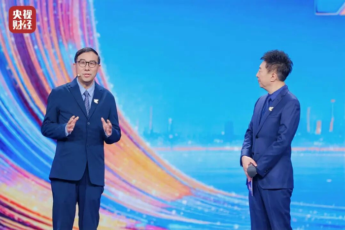 △中国国际积极心理学大会执行主席彭凯平解读幸福密码
