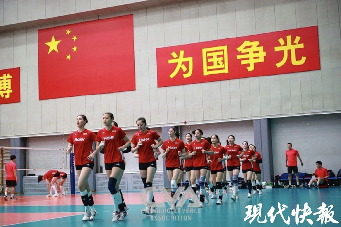 2026新一届中国女排阵容亮相