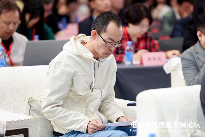 《给阿嬷的情书》导演蓝鸿春