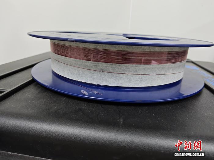图为硫系光纤。西安光机所供图