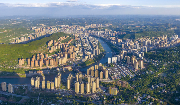 航拍巴中城区。 巴中市委宣传部供图