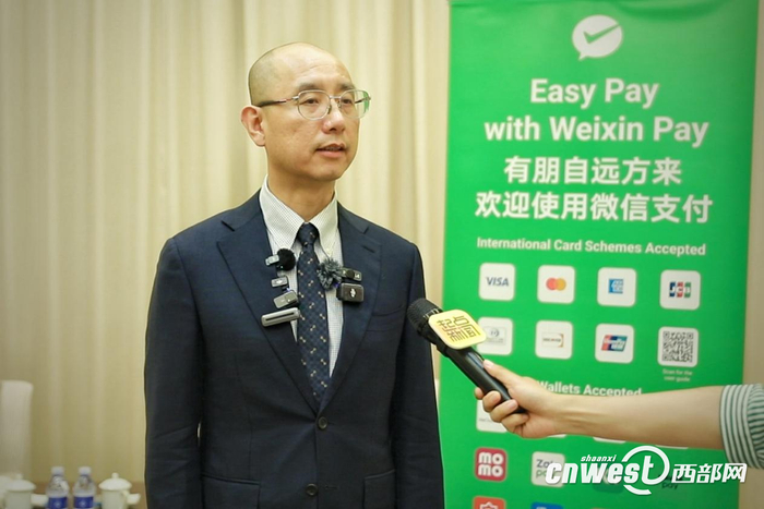 陈起儒接受了起点新闻·西部网专访。
