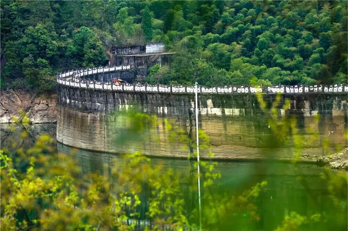 林茶水库 边利平/摄