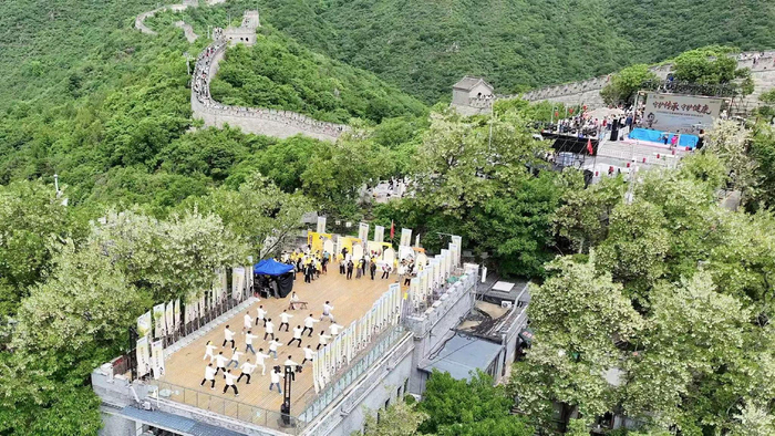 图为2026“守护传承　守护健康”公益活动暨白云山小柴胡第9届“好家风”系列活动现场。资料照片