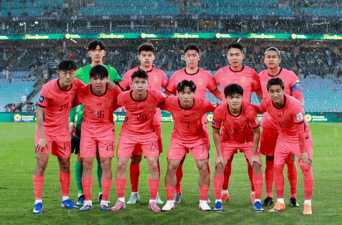 3月27日，国足2-0击败世界杯球队