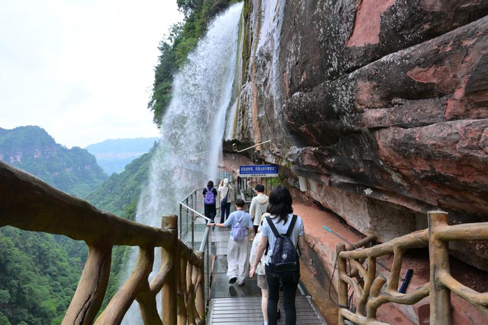 5月27日，重庆江津四面山。
