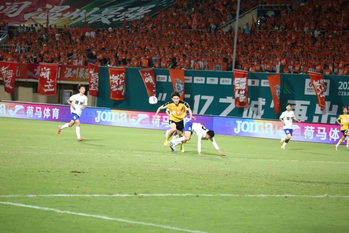 本场比赛的3粒进球，全部与温州队9号陈彦桦有关。主办方供图
