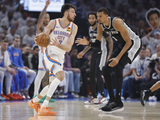 媒体人：文班身上有一些老球星性格 他是拯救NBA风评的最好人选了