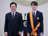韩国知名电竞选手Faker的奶奶遭网络死亡威胁，威胁者预告地铁站行凶，警方介入