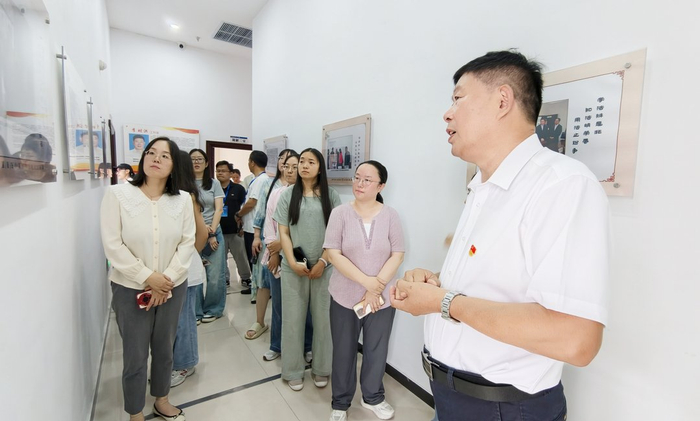大江新闻 徐国亮 摄