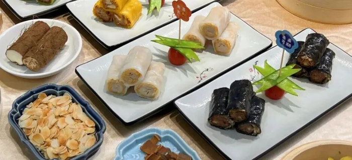 李惠福堂推出的药膳早茶。受访者供图