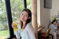 北京女篮球员李一凡晒照：好朋友是这条路上最治愈的解药