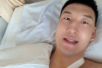 早日康复！杜润旺晒术后照：终于把这只胳膊送进“厂”里大修咯