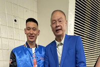 林书豪晒照：很荣幸可以回来纽约尼克斯！Let's go Knicks！