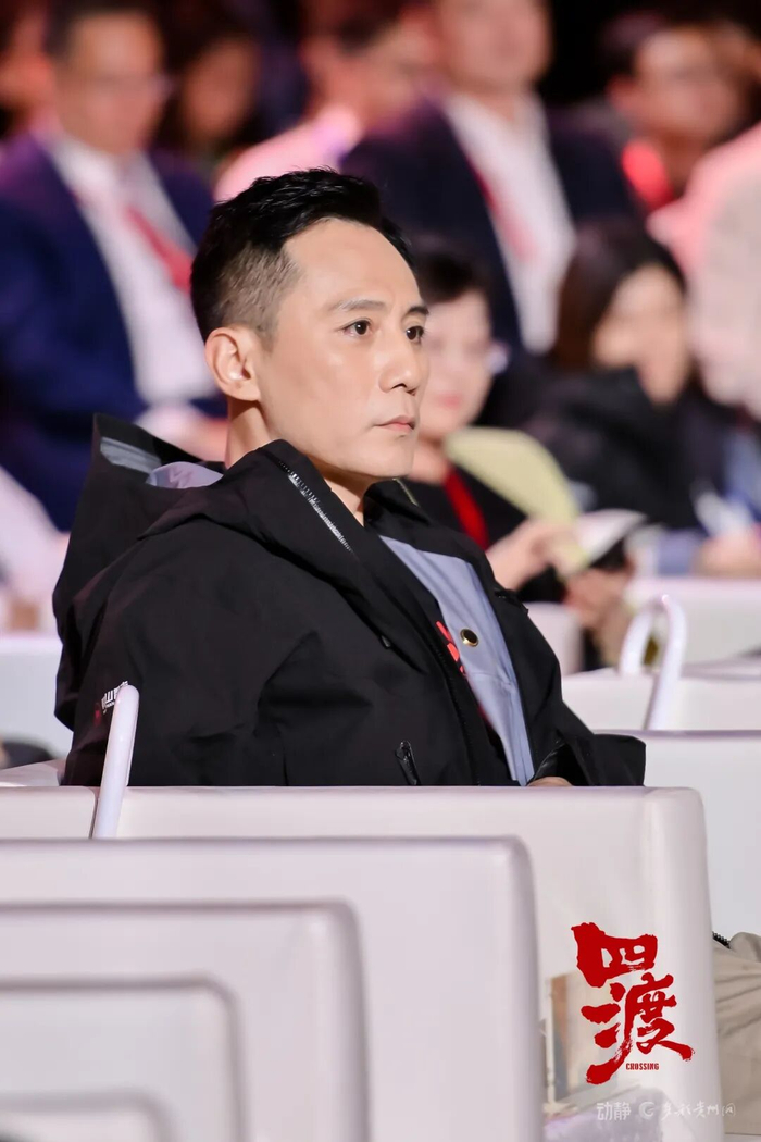 演员 刘烨