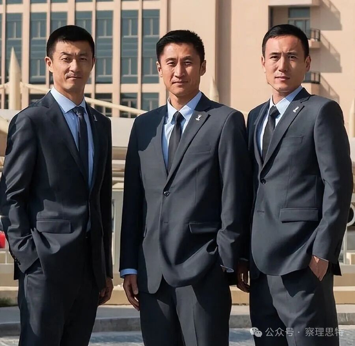 中国裁判三人组
