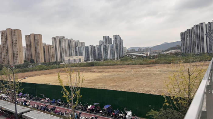 建设前