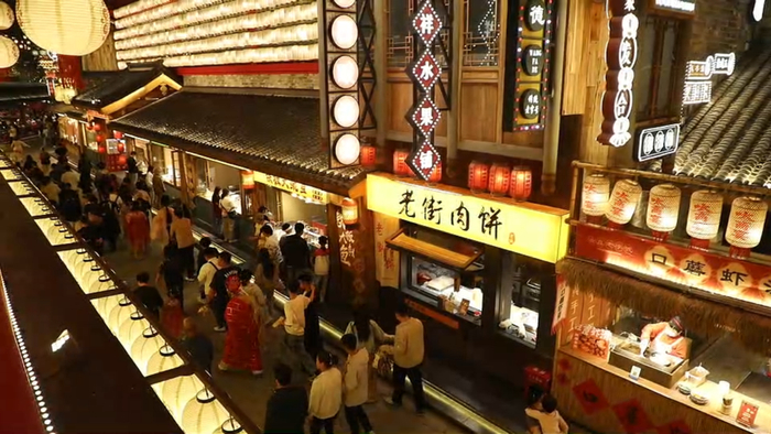     河头老街水上市集。长城网·冀云客户端记者 李全 摄