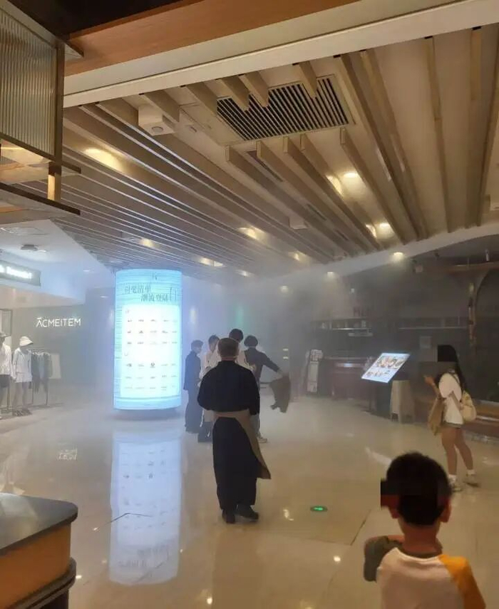 图片由网友拍摄