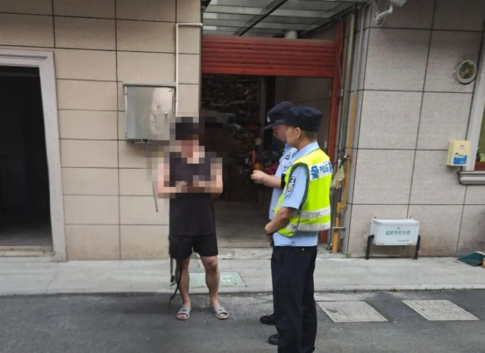 房东被公安行政处罚 　图源：富阳发布