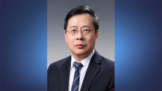 赵震上海市教委官网图