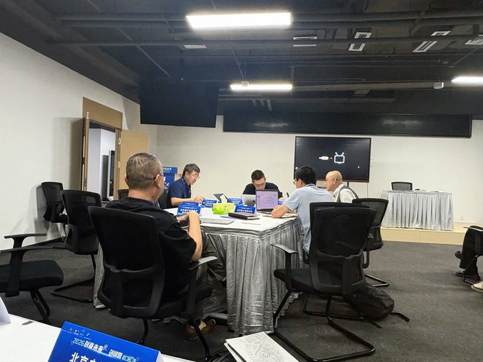 2026“创赢未来”创训营第二期BP辅导与答疑。新京报贝壳财经记者 韦英姿 摄