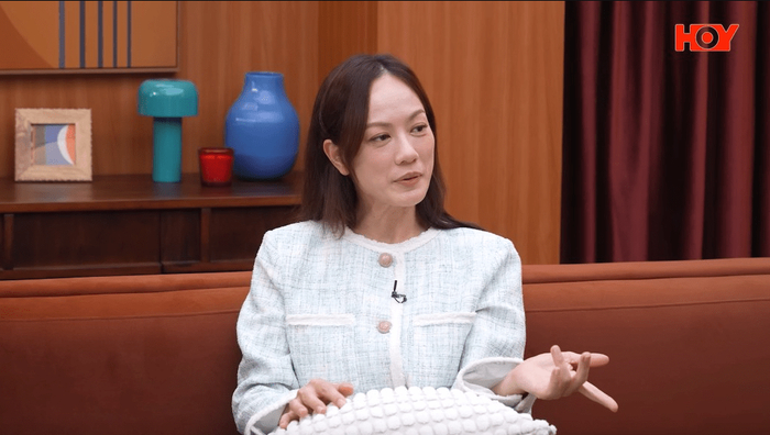 简慕华自爆早年被男同事非礼的经历。