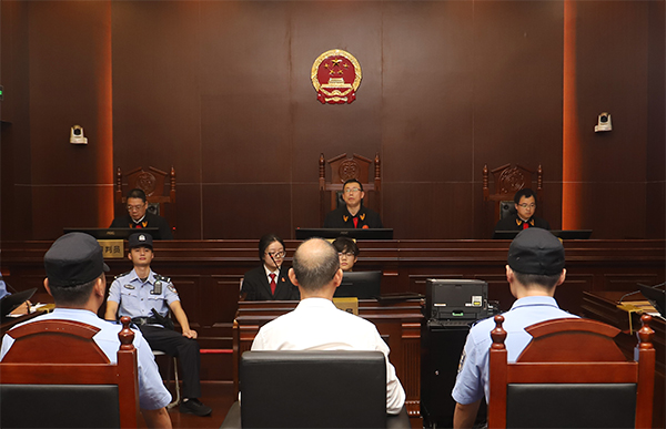 图为庭审现场。刘斌 摄