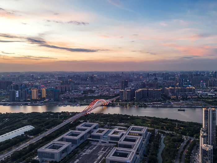 图片来源：摄图网_502507158