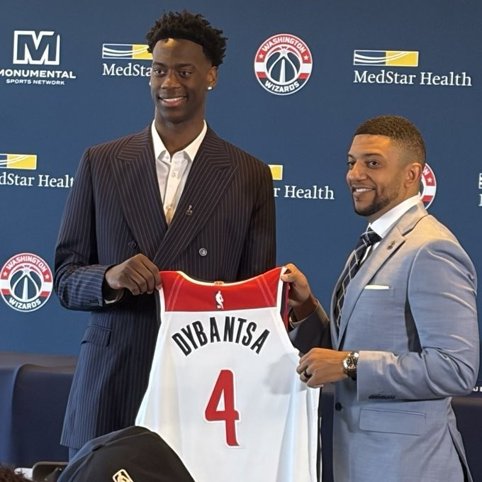 3号没了！奇才官方：状元迪班萨将穿着4号球衣开启NBA生涯