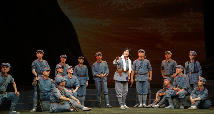 演出剧照