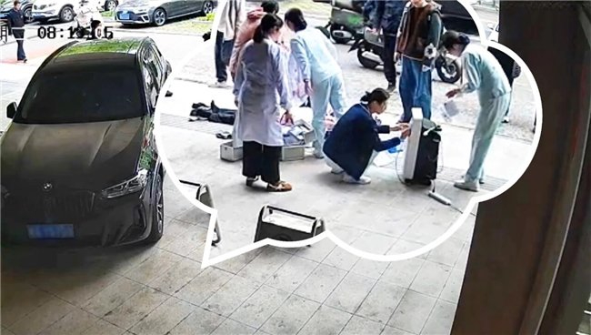 (图5:大家的家·合肥梧桐里城心社区急救现场)