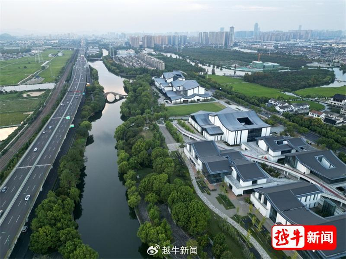 单明铭 摄