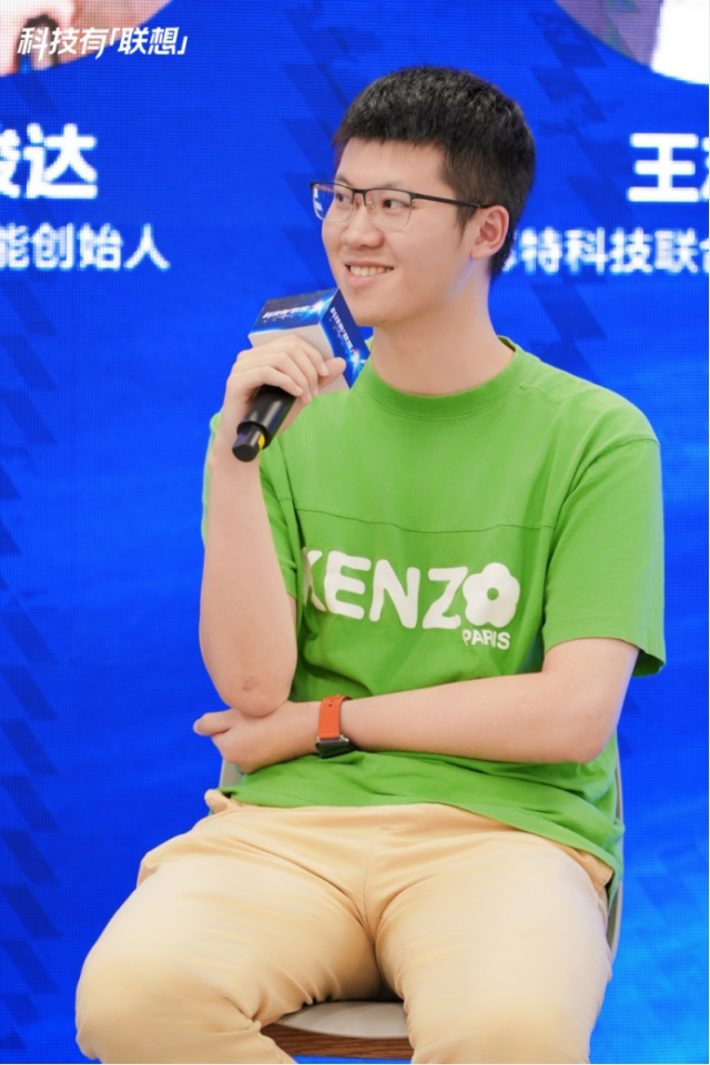 △图：云松鼠智能创始人黄骏达