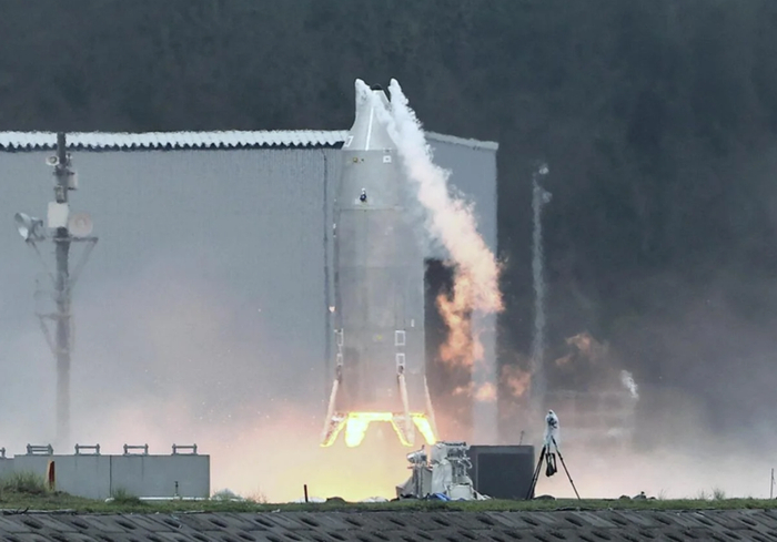 日本“RV-X”小型实验机发射画面，图自日媒