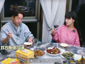 拳王邹市明吐槽妻子冉莹颖又要陪伴又要情绪价值：“别既要又要”！综艺中夫妻二人互动忽冷忽热，儿子评价：爸爸只为拍节目